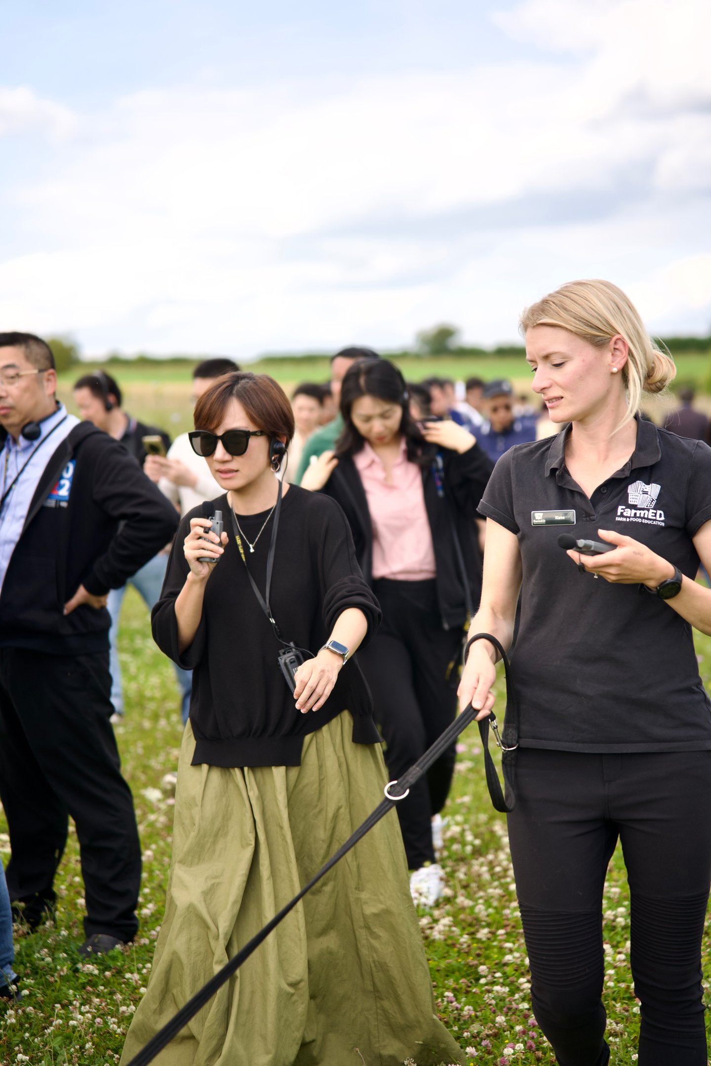 Consecutive interpretation — site tour